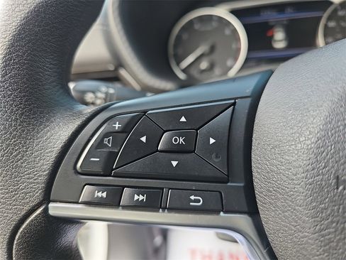 Used 2024 Nissan Sentra SV image 16