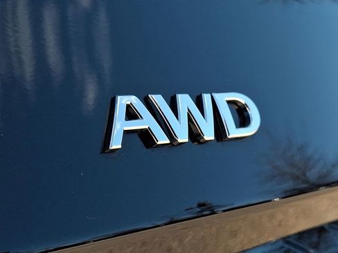 Used 2025 INFINITI QX60 Sensory w/ Vision Package image 34