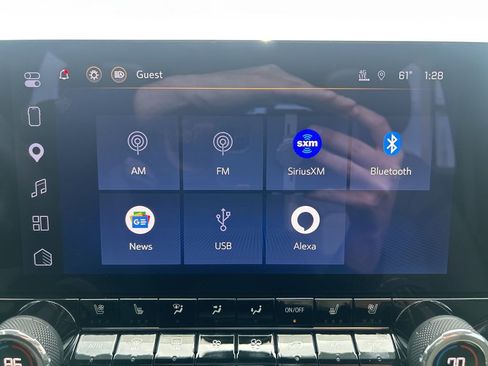 Used 2024 Chevrolet Colorado ZR2 w/ ZR2 Convenience Package III AWD/4WD image 33