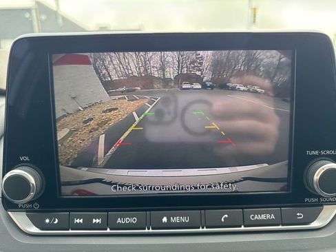 Used 2023 Nissan Rogue SV w/ SV Premium B Package image 22