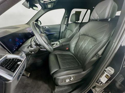 Used 2025 BMW X5 xDrive40i w/ Climate Comfort Package AWD/4WD image 29