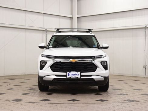 New 2026 Chevrolet TrailBlazer LT w/ Convenience Package AWD/4WD image 2
