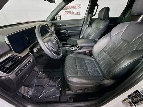 Used 2025 Kia Telluride EX X-Line image 27