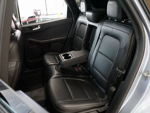 Used 2022 Ford Escape SEL w/ Technology Package image 41