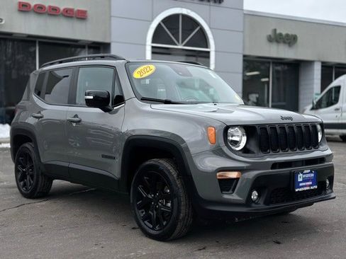 Used 2022 Jeep Renegade Altitude w/ Convenience Group image 8
