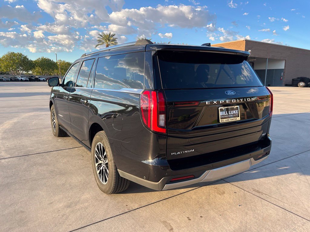 Used 2025 Ford Expedition Max Platinum AWD/4WD image 9