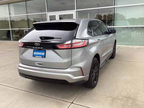 Certified 2024 Ford Edge ST-Line AWD/4WD image 3