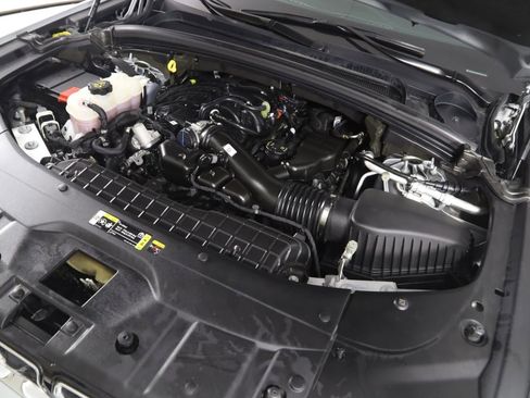 Used 2024 Jeep Grand Cherokee Limited w/ Luxury Tech Group II image 21