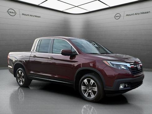 Used 2017 Honda Ridgeline RTL image 1