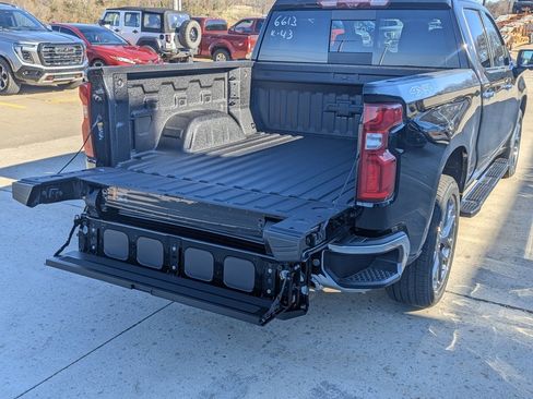 New 2026 Chevrolet Silverado 1500 LTZ w/ Technology Package image 13