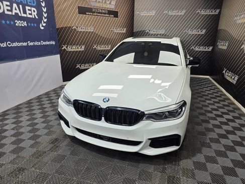 Used 2019 BMW M550i xDrive image 3