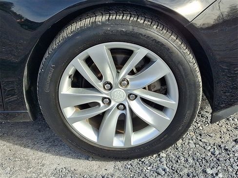Used 2015 Buick Regal AWD image 11