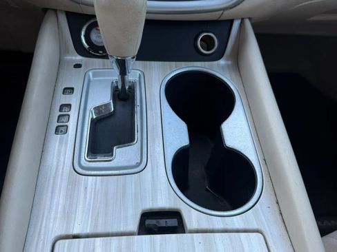 Used 2015 Nissan Murano S FWD image 26