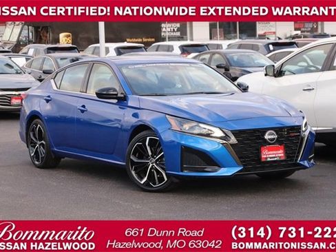 Certified 2025 Nissan Altima 2.5 SR w/ SR Premium Package image 1