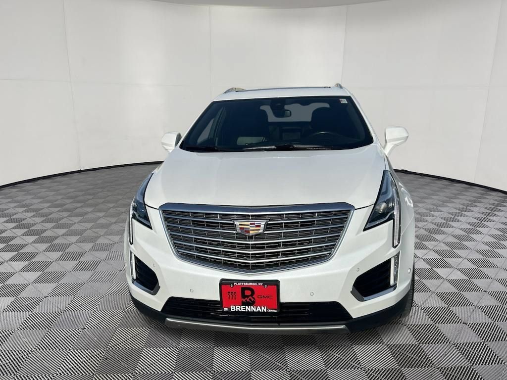 Certified 2017 Cadillac XT5 Platinum w/ Driver Assist Package AWD/4WD image 8