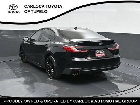 Used 2026 Toyota Camry SE w/ Multimedia Upgrade Package FWD image 11