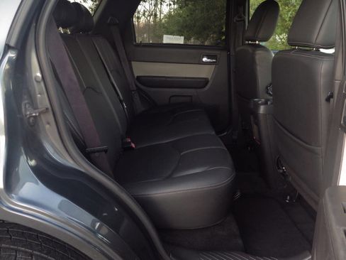 Used 2009 Mercury Mariner Premier image 15