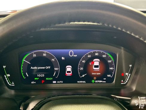 Used 2025 Honda Accord Touring image 14