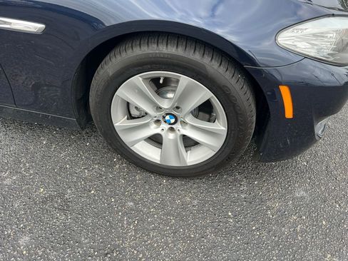 Used 2011 BMW 528i Sedan RWD image 11