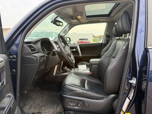 Used 2019 Toyota 4Runner Limited AWD/4WD image 10