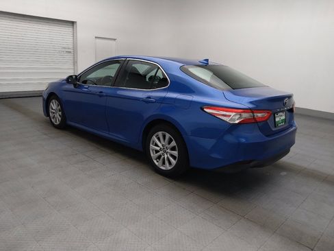 Used 2019 Toyota Camry LE FWD image 3
