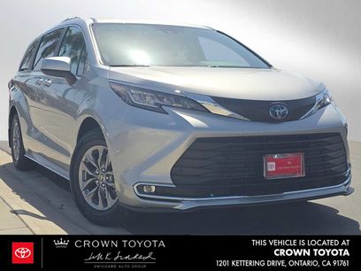 Used 2022 Toyota Sienna XLE w/ XLE Plus Package