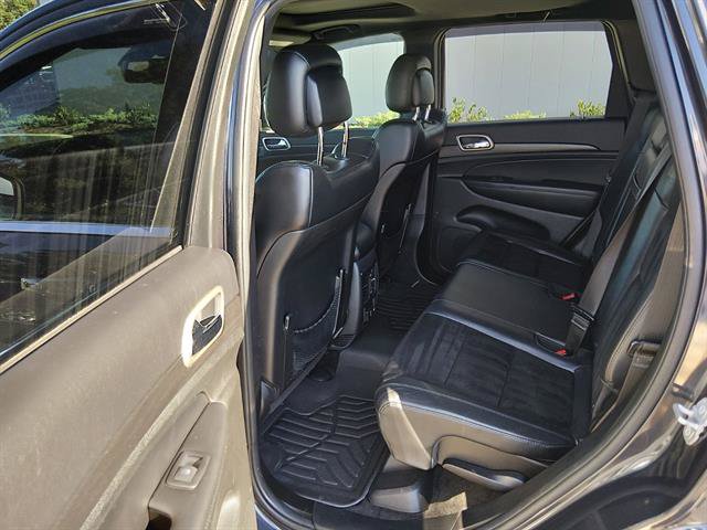 Used 2015 Jeep Grand Cherokee Altitude AWD/4WD image 10