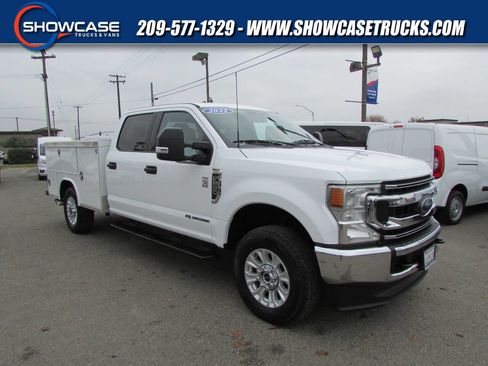 Used 2022 Ford F250 XLT image 1
