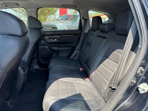 Used 2020 Honda CR-V Touring image 9