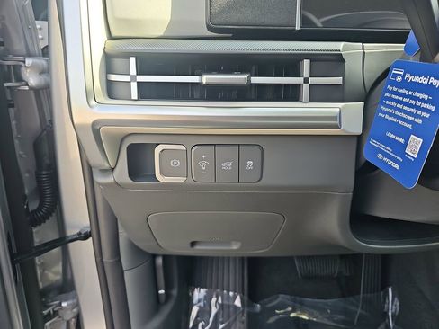 New 2026 Hyundai Santa Fe SE FWD image 27