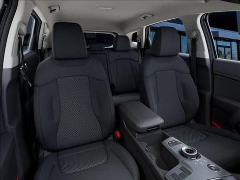 New 2026 Kia Sportage LX FWD image 15