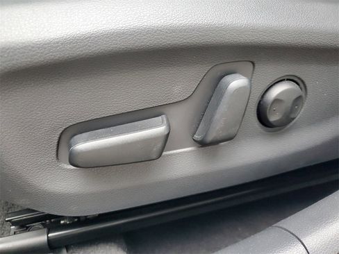 Used 2021 Hyundai Ioniq SE image 16