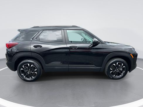 Certified 2023 Chevrolet TrailBlazer LT AWD/4WD image 4