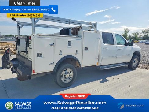 Used 2010 Chevrolet Silverado 3500 LTZ w/ LTZ Plus Package AWD/4WD image 4
