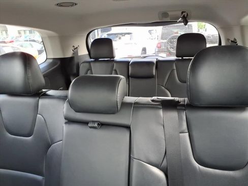 Used 2020 Kia Telluride S w/ S 8 Passenger Seating Package AWD/4WD image 12
