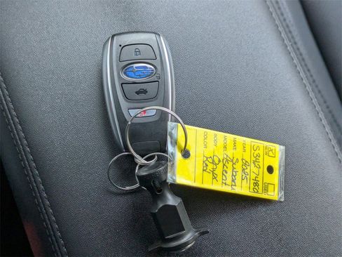 Certified 2025 Subaru Ascent Bronze Edition w/ Onyx Package image 36