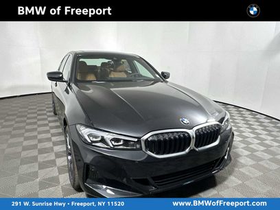 New 2025 BMW 330i xDrive Sedan w/ Convenience Package
