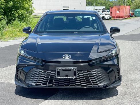 Used 2026 Toyota Camry SE FWD image 12