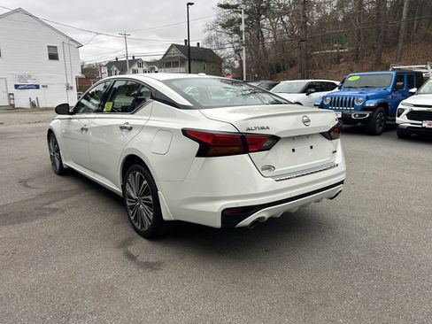 Used 2023 Nissan Altima 2.5 SL image 5