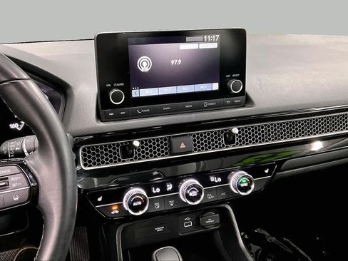 Used 2023 Honda Civic EX image 6