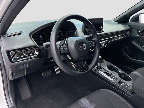 Certified 2025 Honda Civic Sport image 10