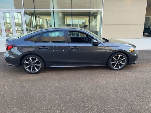 Used 2025 Honda Civic Sport image 14