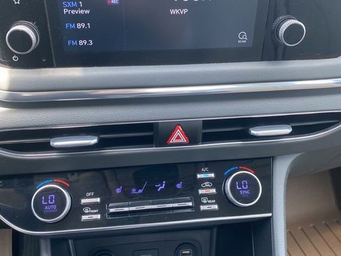 Used 2021 Hyundai Sonata SEL FWD image 22