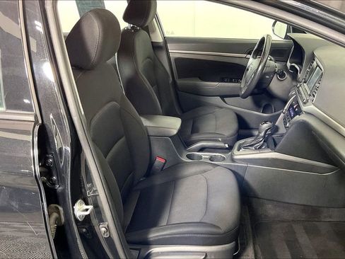 Used 2018 Hyundai Elantra Value Edition image 10