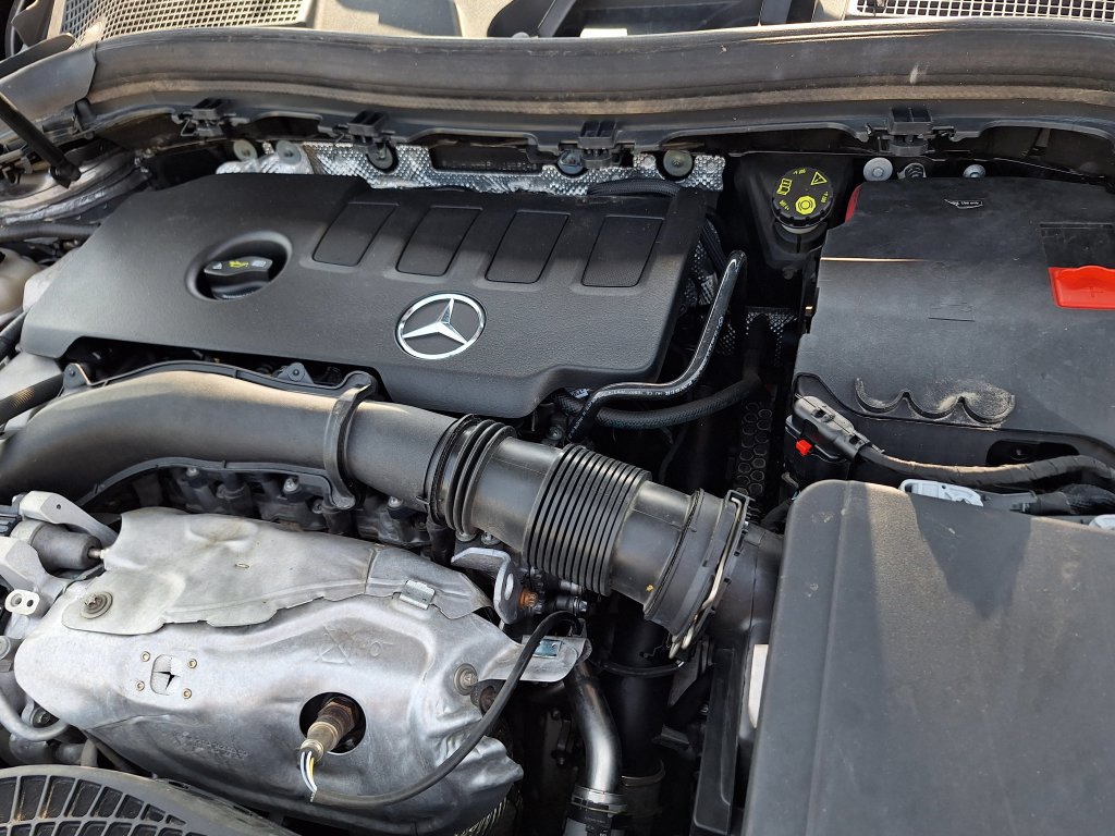 Used 2021 Mercedes-Benz GLA 250 4MATIC image 31