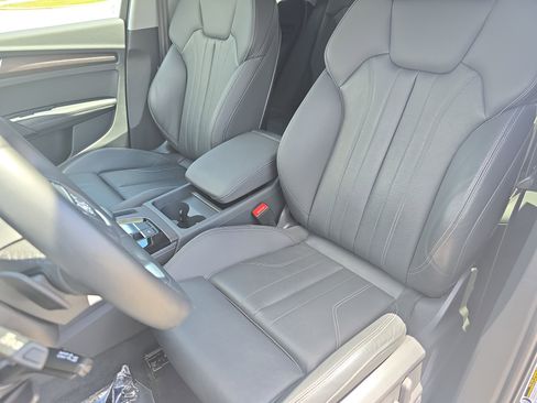 Used 2023 Audi Q5 e Premium Plus w/ Premium Plus Package AWD/4WD image 15