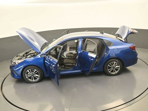 Used 2023 Kia Forte LXS FWD image 57