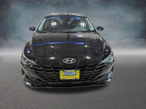 Used 2022 Hyundai Elantra SEL FWD image 2