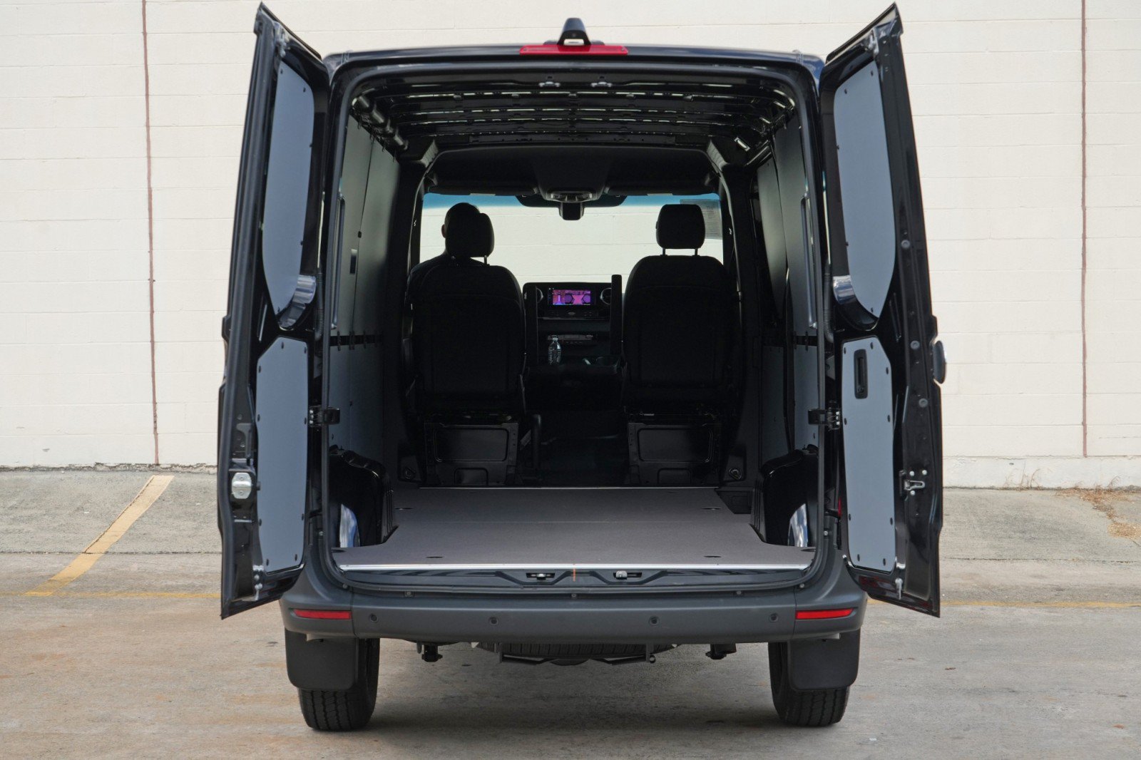 Used 2026 Mercedes-Benz Sprinter 2500 image 10