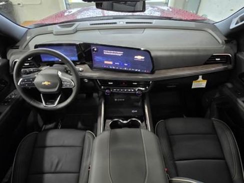 New 2026 Chevrolet Suburban Premier w/ Sun And Tow Package image 35